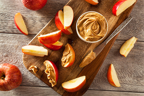 apple slices with almond butter snack