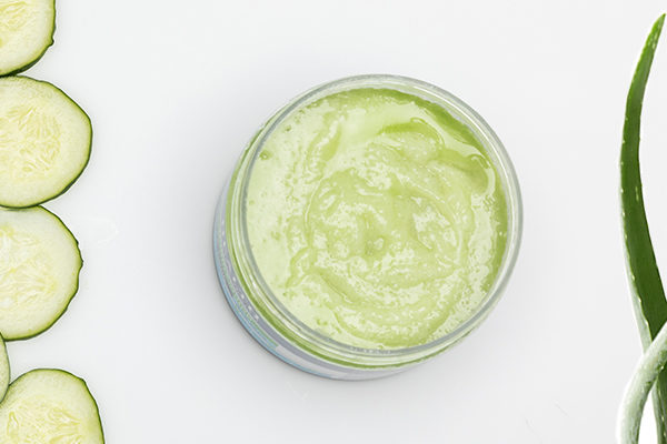kiwi Awaken Burger Cucumber Face Mask: Benefits & How to Make It at Home