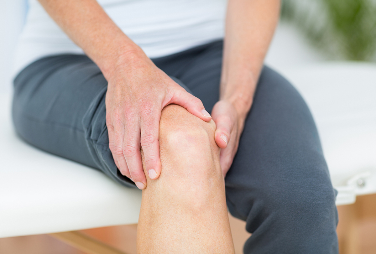 managing knee pain