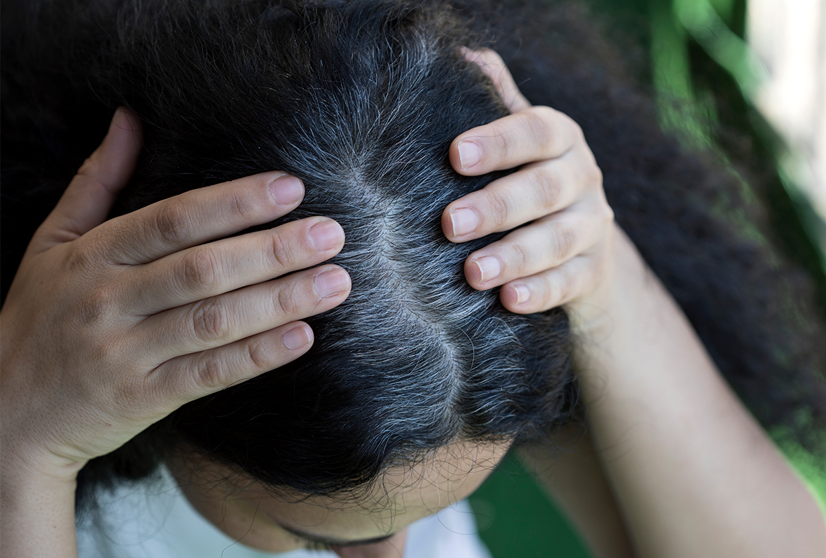Premature Graying of Hair: Possible Causes & Treatments