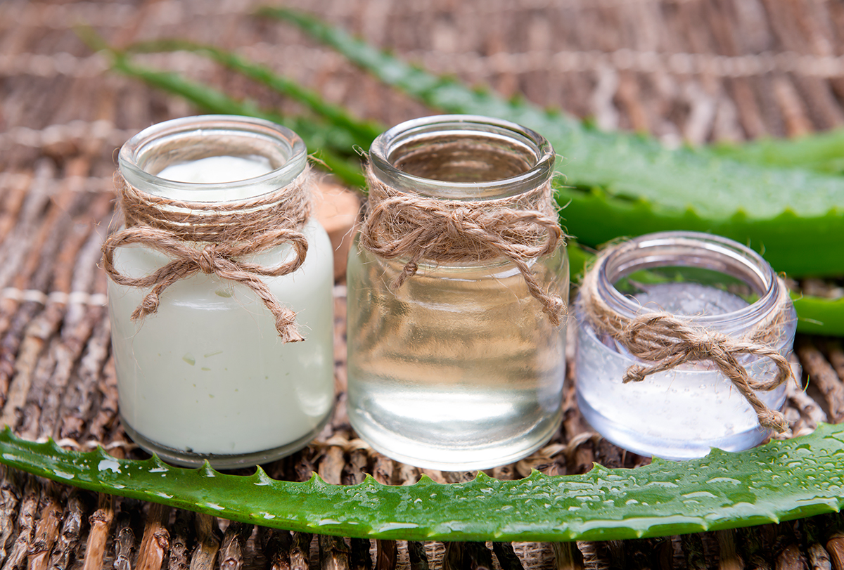 diy coconut oil and aloe vera gel moisturizer