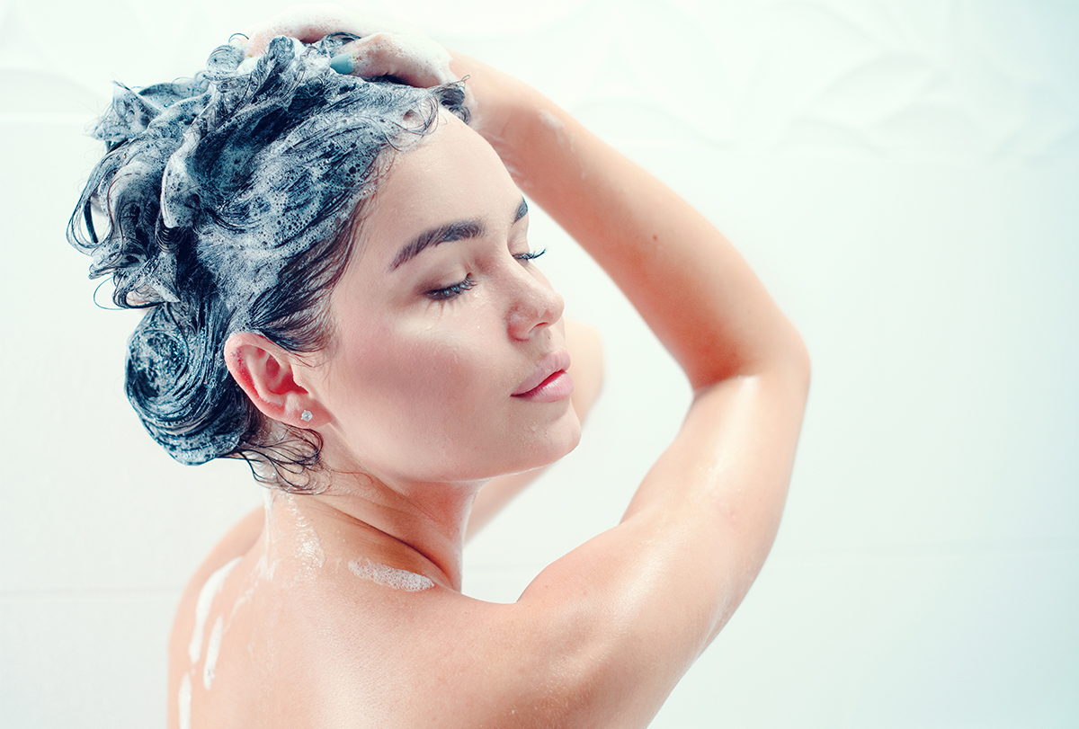 Reverse Hair Washing: Pros and Cons and How to Do It