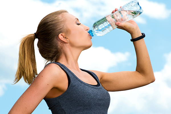 how to treat mild dehydration symptoms