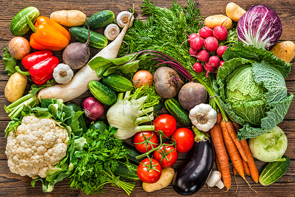 eat plenty of fresh fruits and veggies to enhance brain function