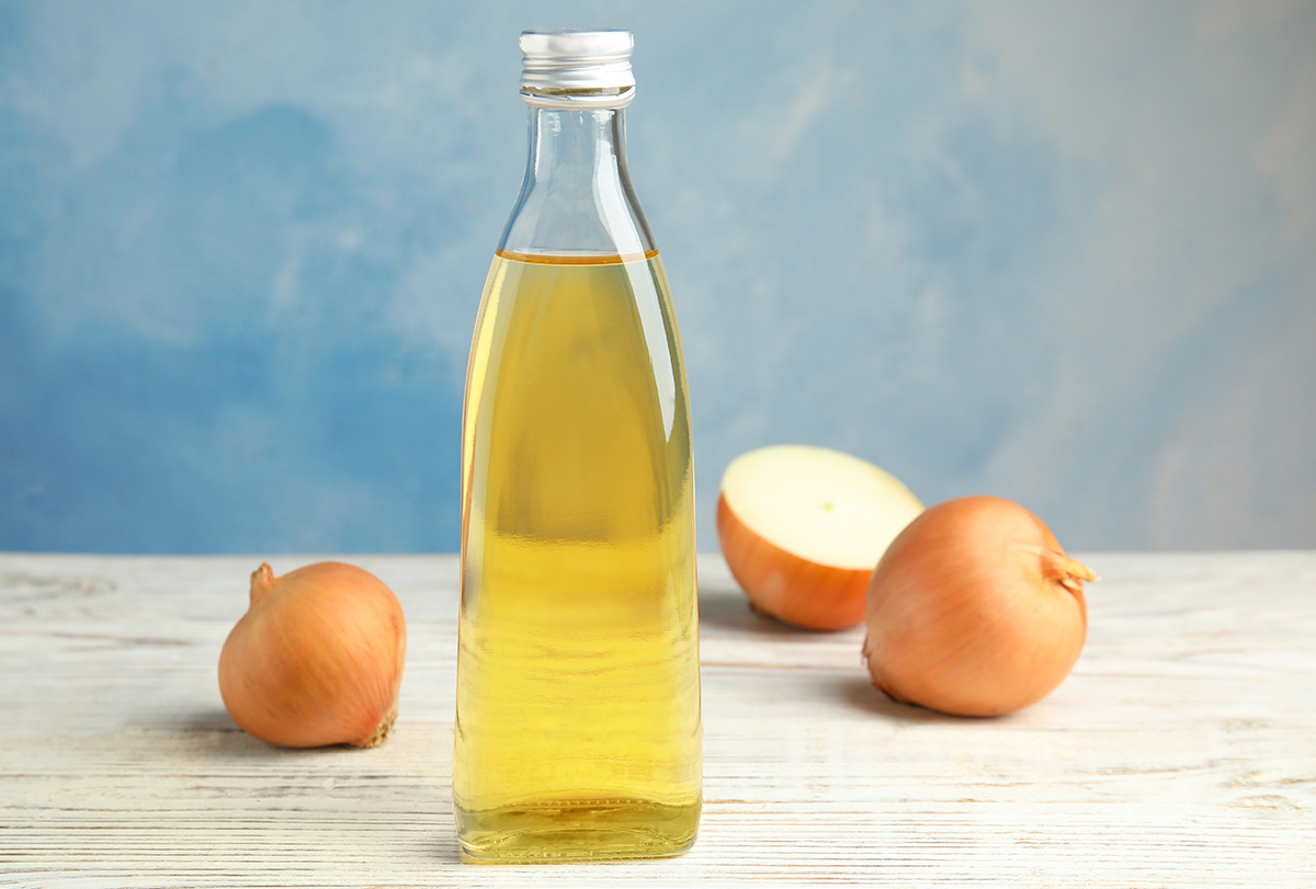 ways to use onion juice and olive oil for hair