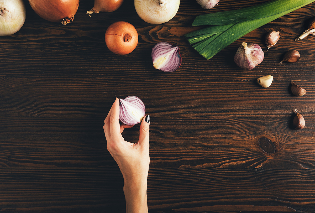 10 health benefits of eating raw onions  HealthShots