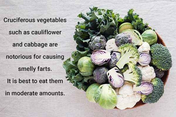 eating cruciferous vegetables can cause smelly farts