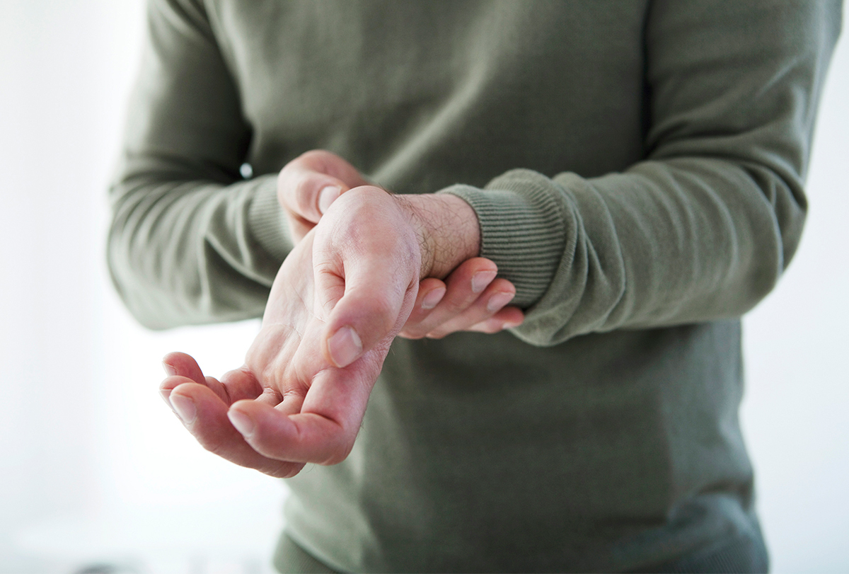 carpal tunnel syndrome: causes, signs, and home remedies