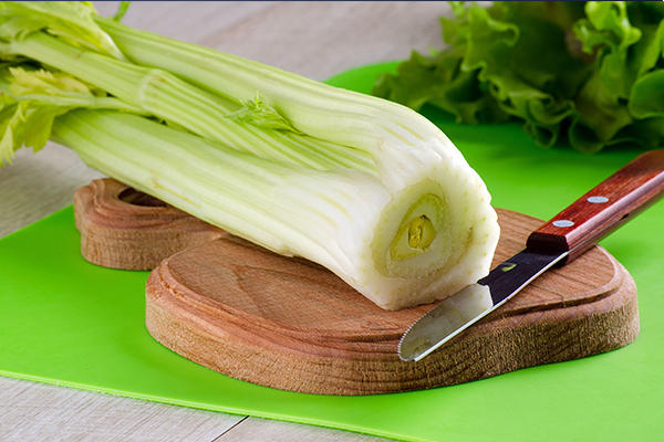 you can regrow celery from its stalk