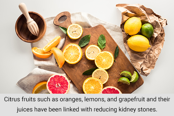 citrus fruits such as oranges, lemons etc. can help promote kidney health