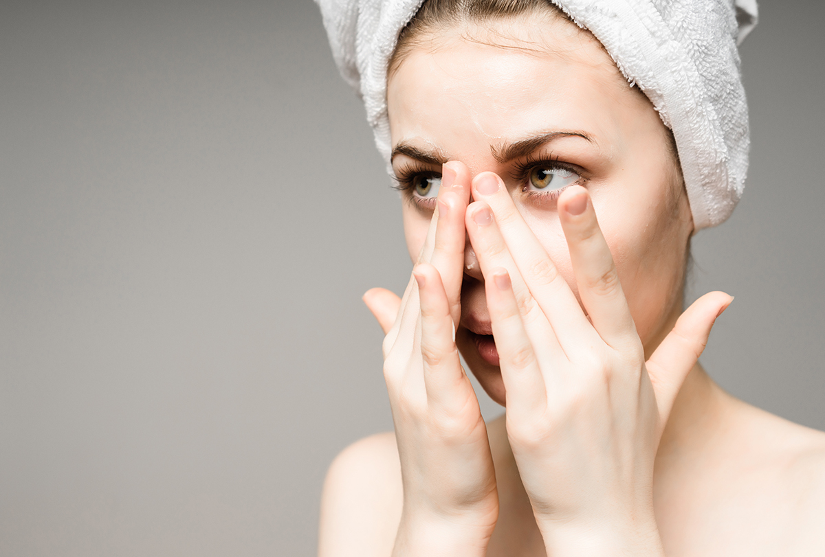 home remedies to help reduce eye swelling from crying