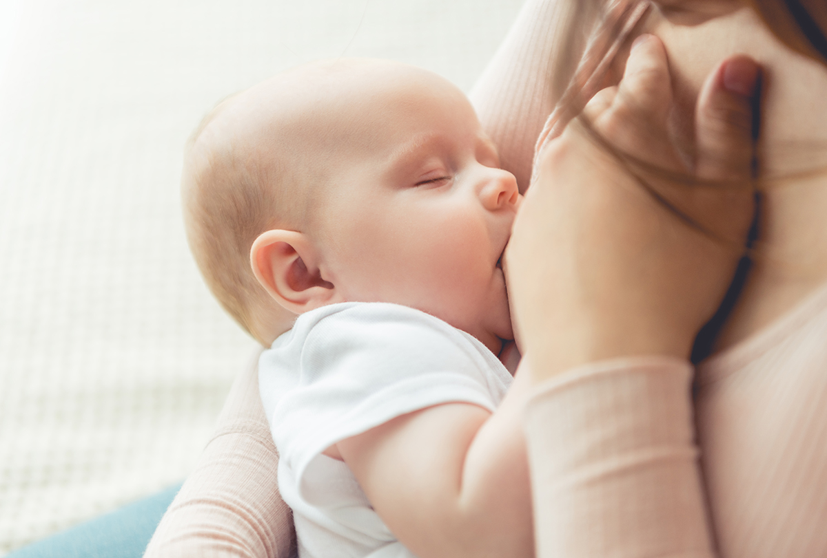 can breastfeeding increase a child's IQ?