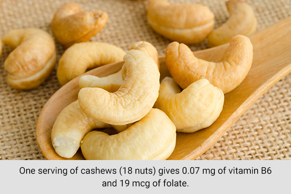 cashew consists of vitamin B6 and folate that may help curb depression