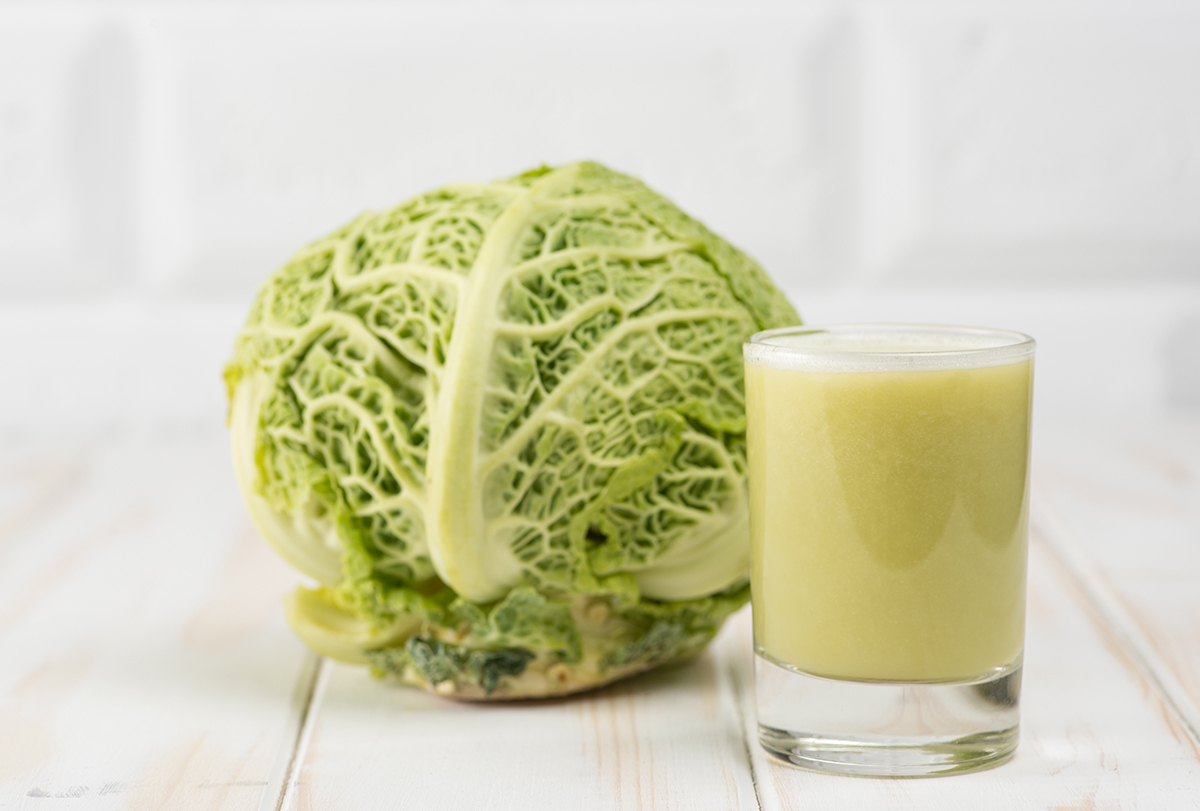 can drinking cabbage juice cause heartburn?