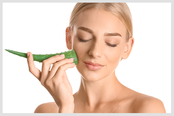 how aloe vera reduces acne scars?
