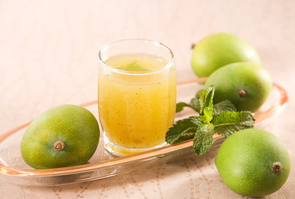 refreshing raw mango drinks and its health benefits