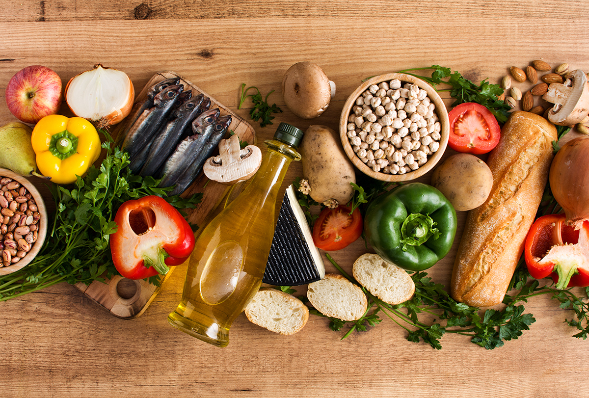 the Mediterranean diet: components, benefits, and drawbacks