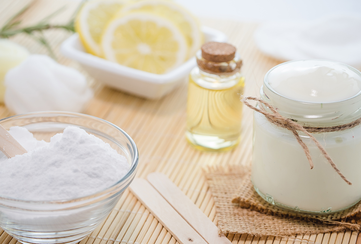 is it safe to use baking soda on your face and skin daily?