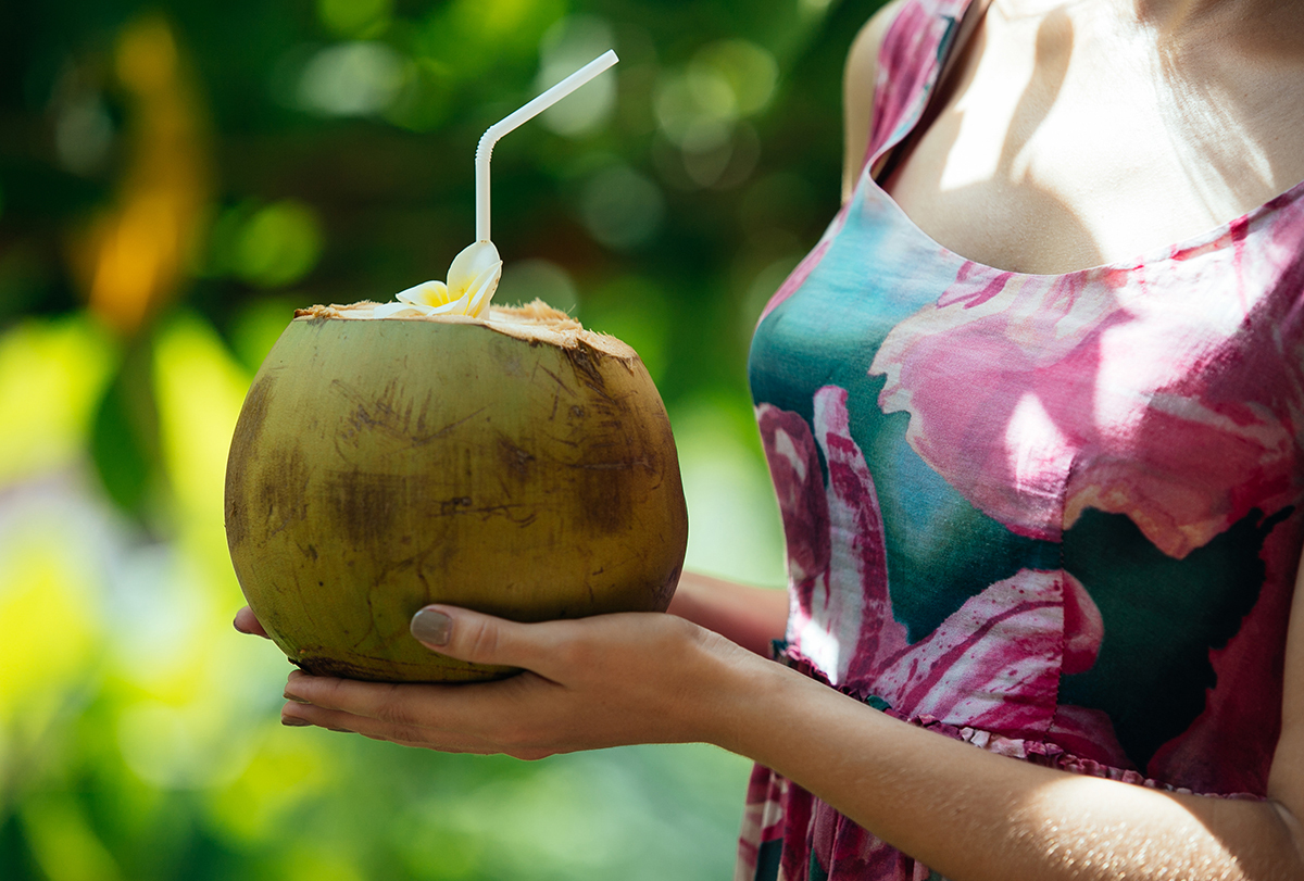 reasons to drink coconut water during pregnancy