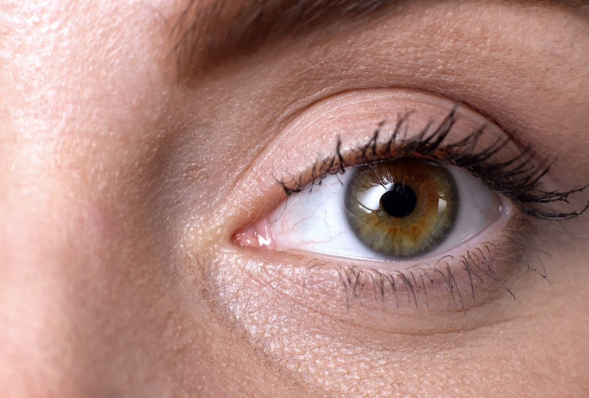 how to get clear and sparkling eyes naturally