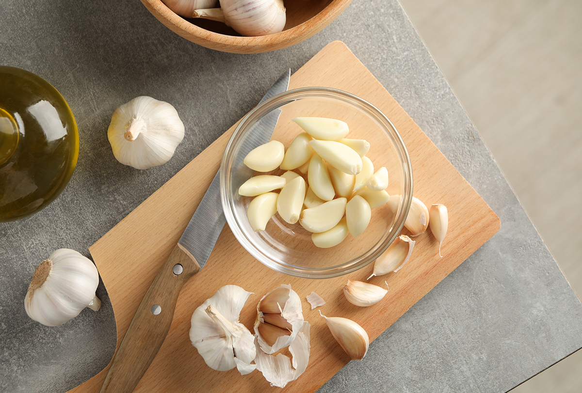can garlic usage help in skin lightening?