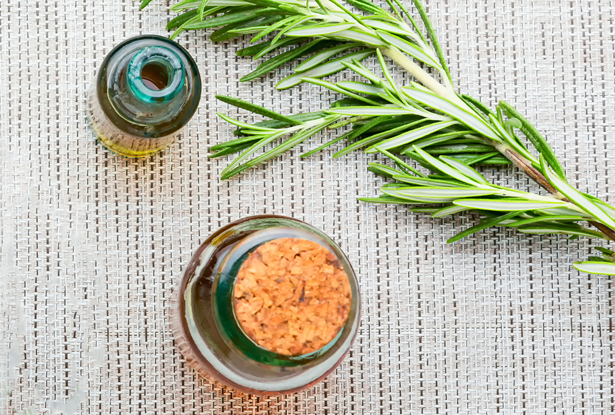 ingredients to mix with rosemary water for hair growth