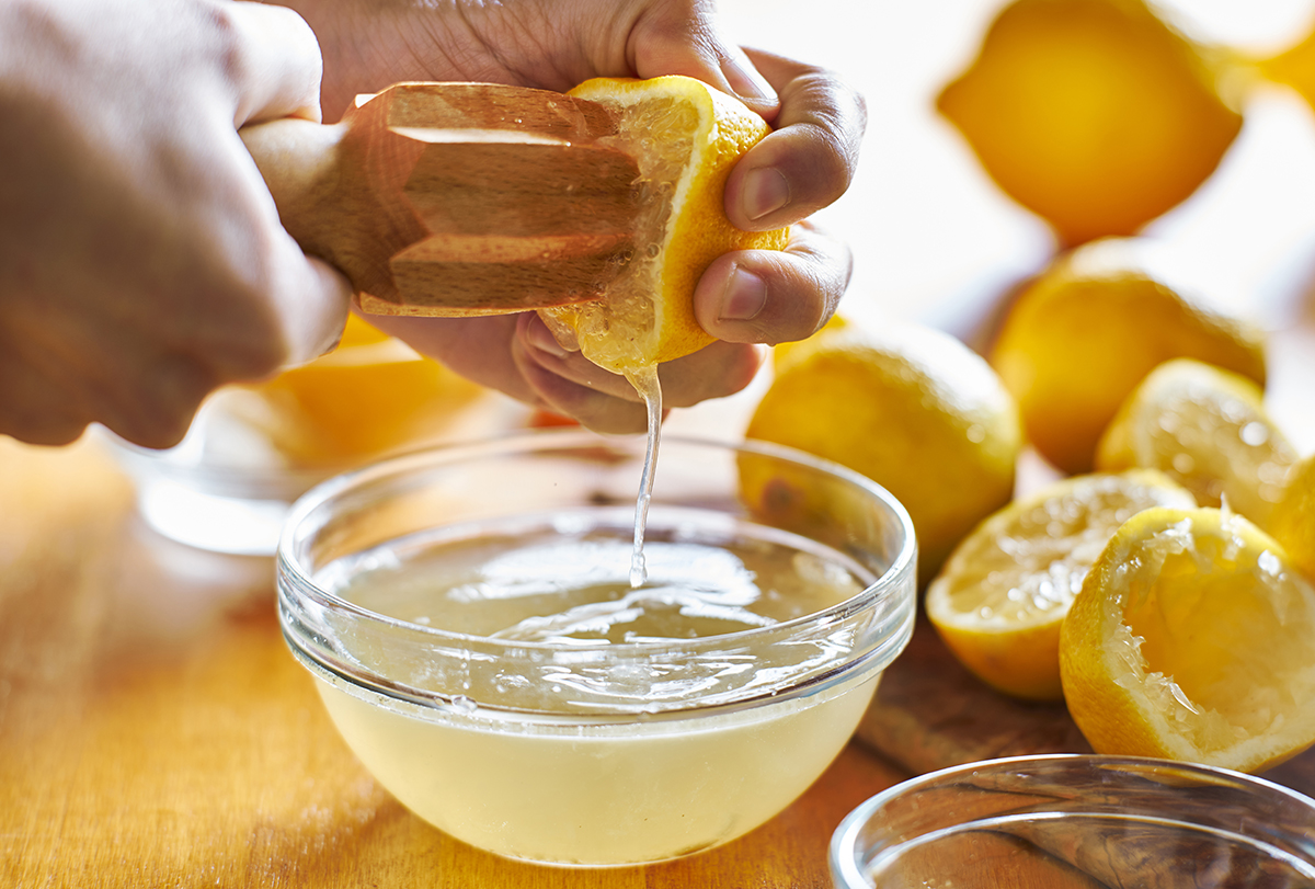 how to use lemon juice for healthy hair